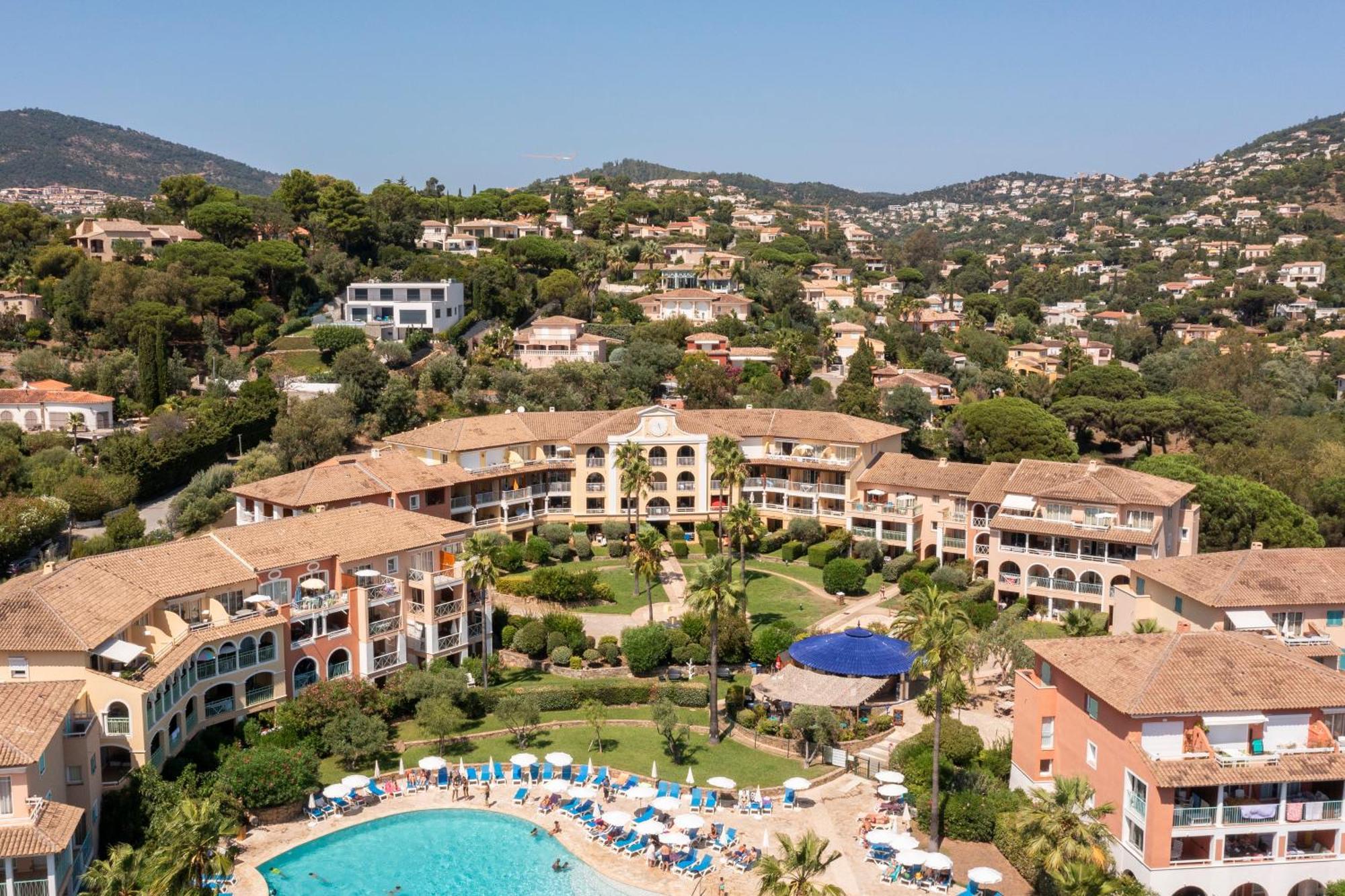 Pierre & Vacances Residence Les Rivages Des Issambres เลอิสซ็องเบรอ ภายนอก รูปภาพ